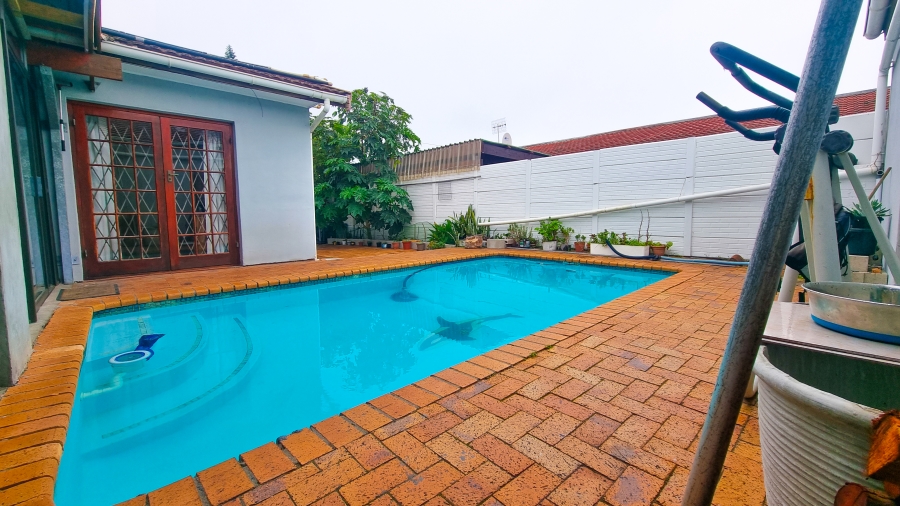 3 Bedroom Property for Sale in Belhar Western Cape